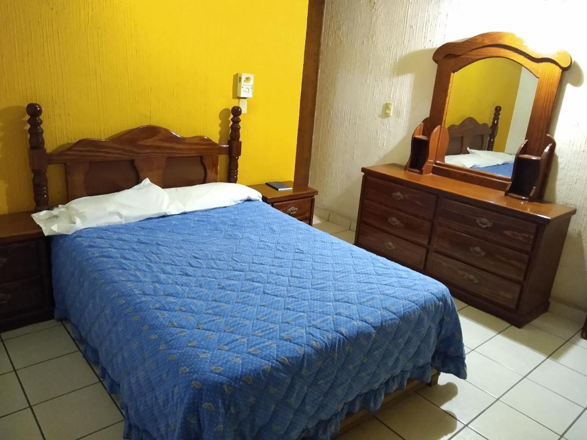 Hotel Real Jojutla Jojutla de Juarez Eksteriør billede