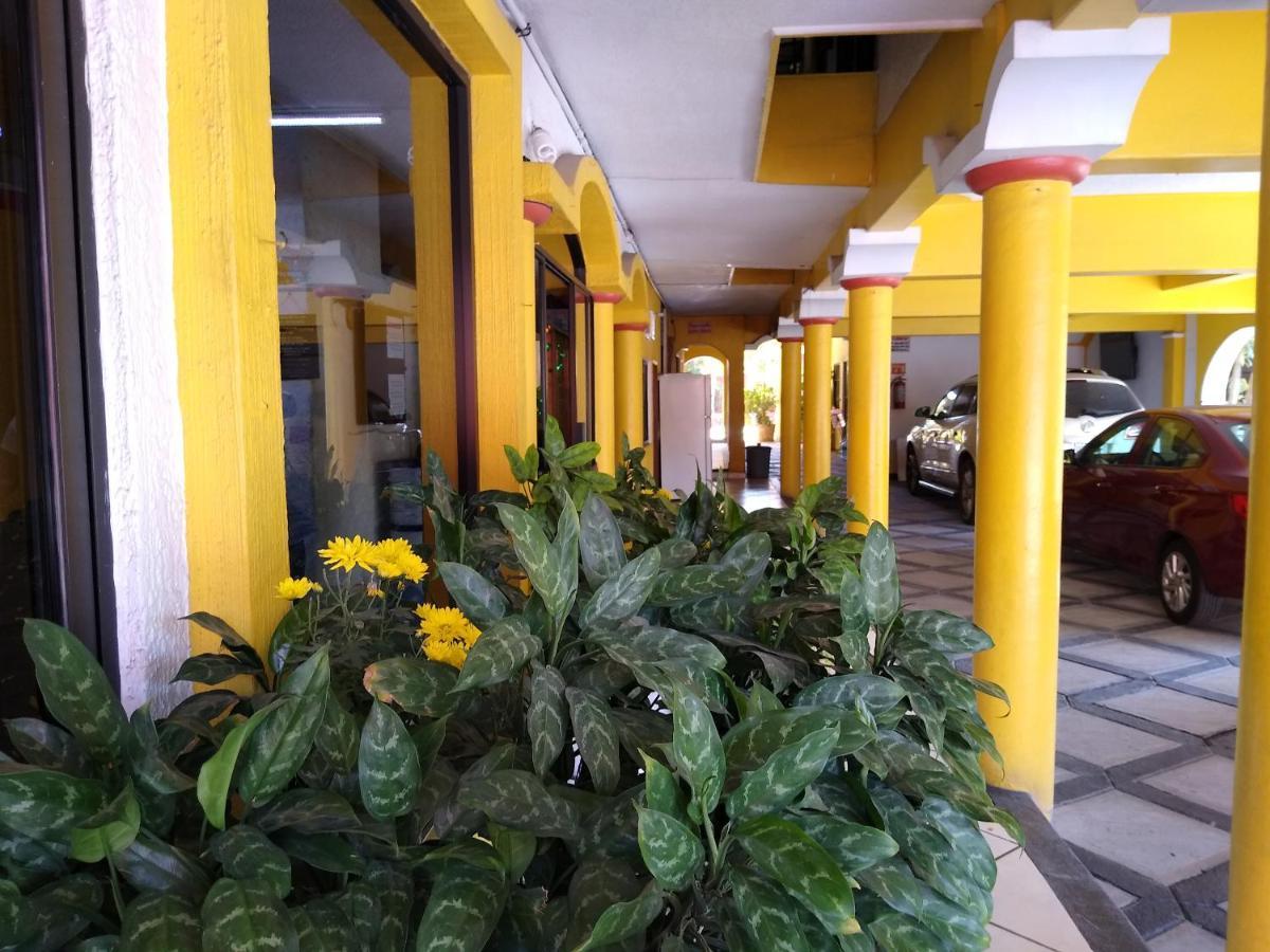 Hotel Real Jojutla Jojutla de Juarez Eksteriør billede